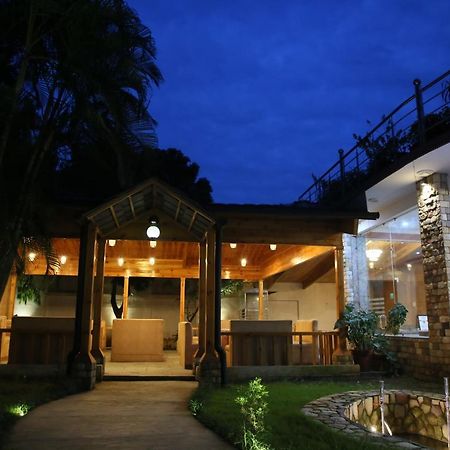 דהראדון Hotel Sukoon מראה חיצוני תמונה