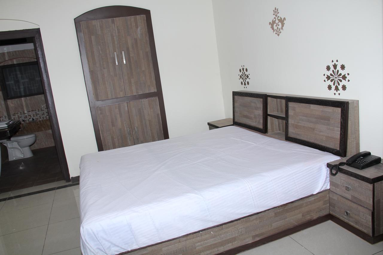 דהראדון Hotel Sukoon מראה חיצוני תמונה