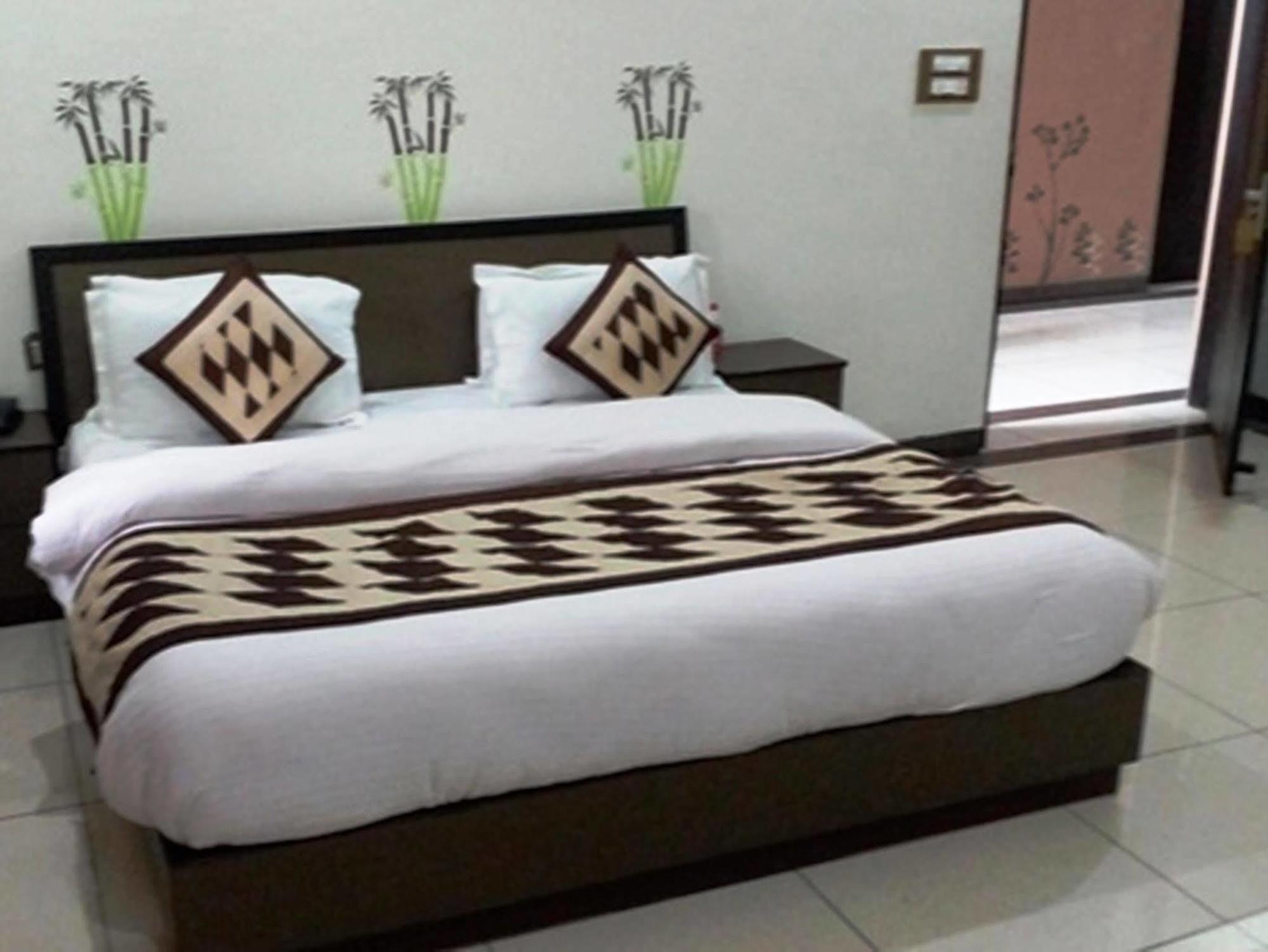 דהראדון Hotel Sukoon מראה חיצוני תמונה
