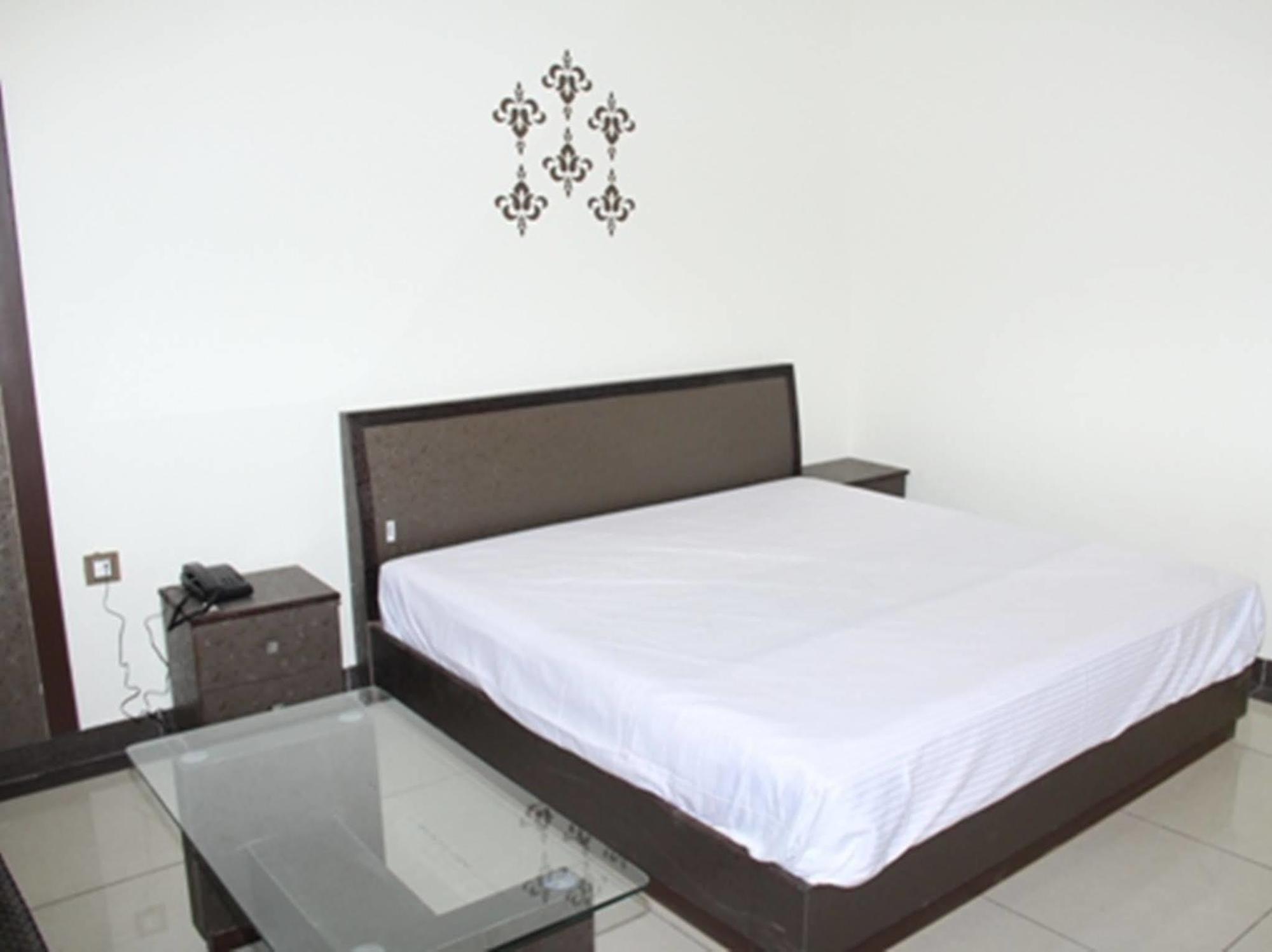 דהראדון Hotel Sukoon מראה חיצוני תמונה