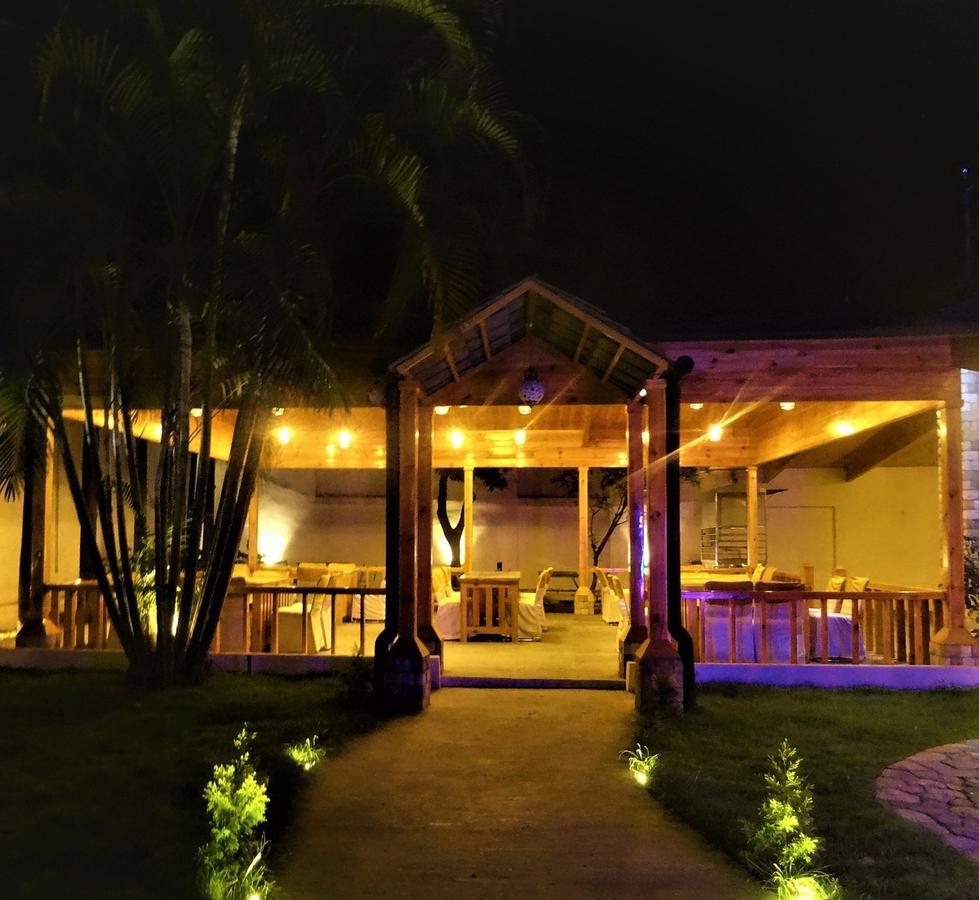 דהראדון Hotel Sukoon מראה חיצוני תמונה